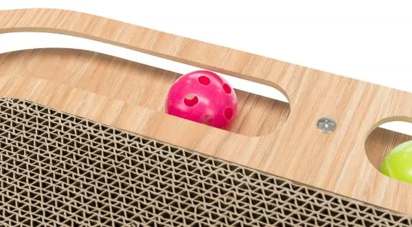 Когтеточка "Trixie" с игрушкой, дерево