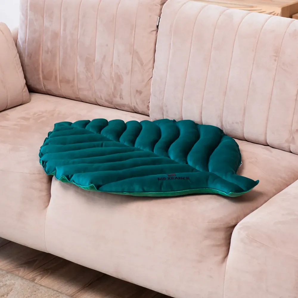 Mr.Kranch Лежанка двухсторонняя c имитацией кожи Листочек, зеленая