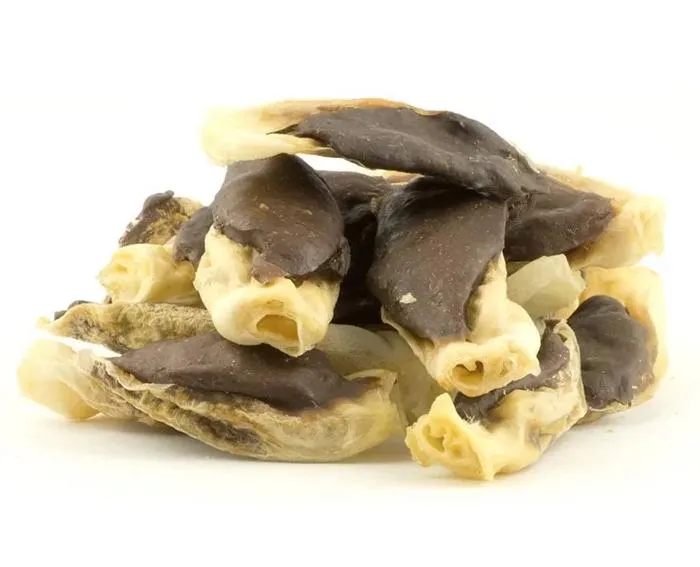 Лакомство для щенков: уши кроличьи с мясом цыпленка