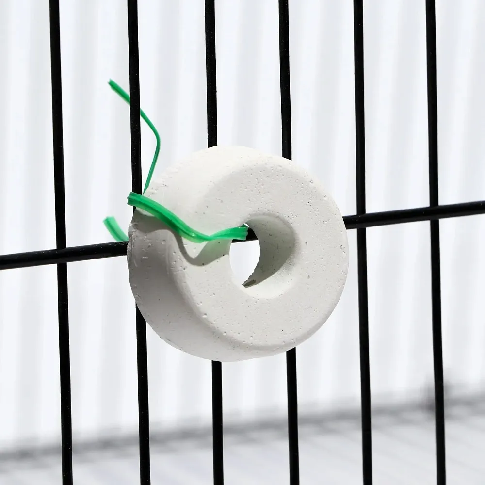 Пижон Минеральный камень для грызунов с углем