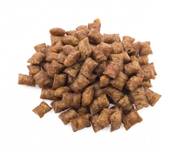 ТИТБИТ Хрустящие подушечки для кошек с лососем