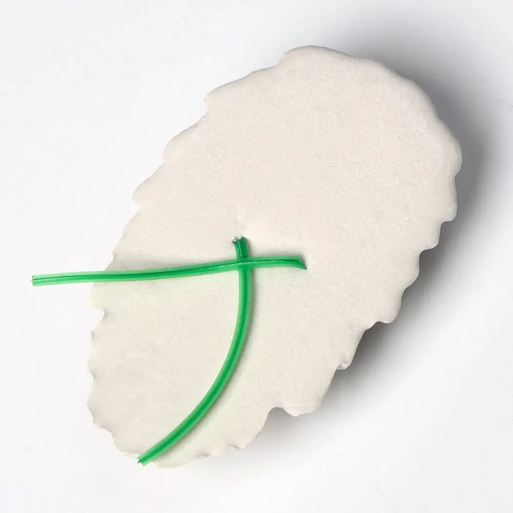 Пижон Минеральный камень для птиц шишка